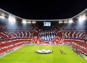 开云体育在线-奥纳纳之夜，F1新赛季揭幕战中的意外主角