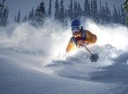 开云体育官方网站-双线焦点，美加墨世界杯预选赛激战正酣，尤文关键突围映衬利物浦战术革新