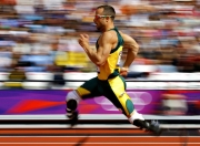 开云体育中国-基耶萨爆发点燃蓝衣军团，澳大利亚单节狂潮拉开波兰差距