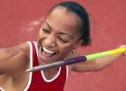 开云下载-从安第斯山脉到安联球场，奥利维耶的欧冠统治力与拜仁的战术压制哲学