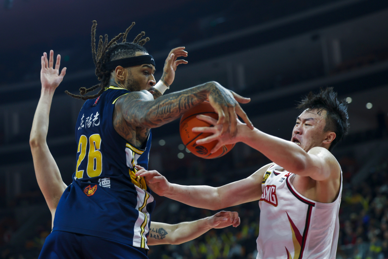 广东队客场险胜，保持不败势头的简单介绍