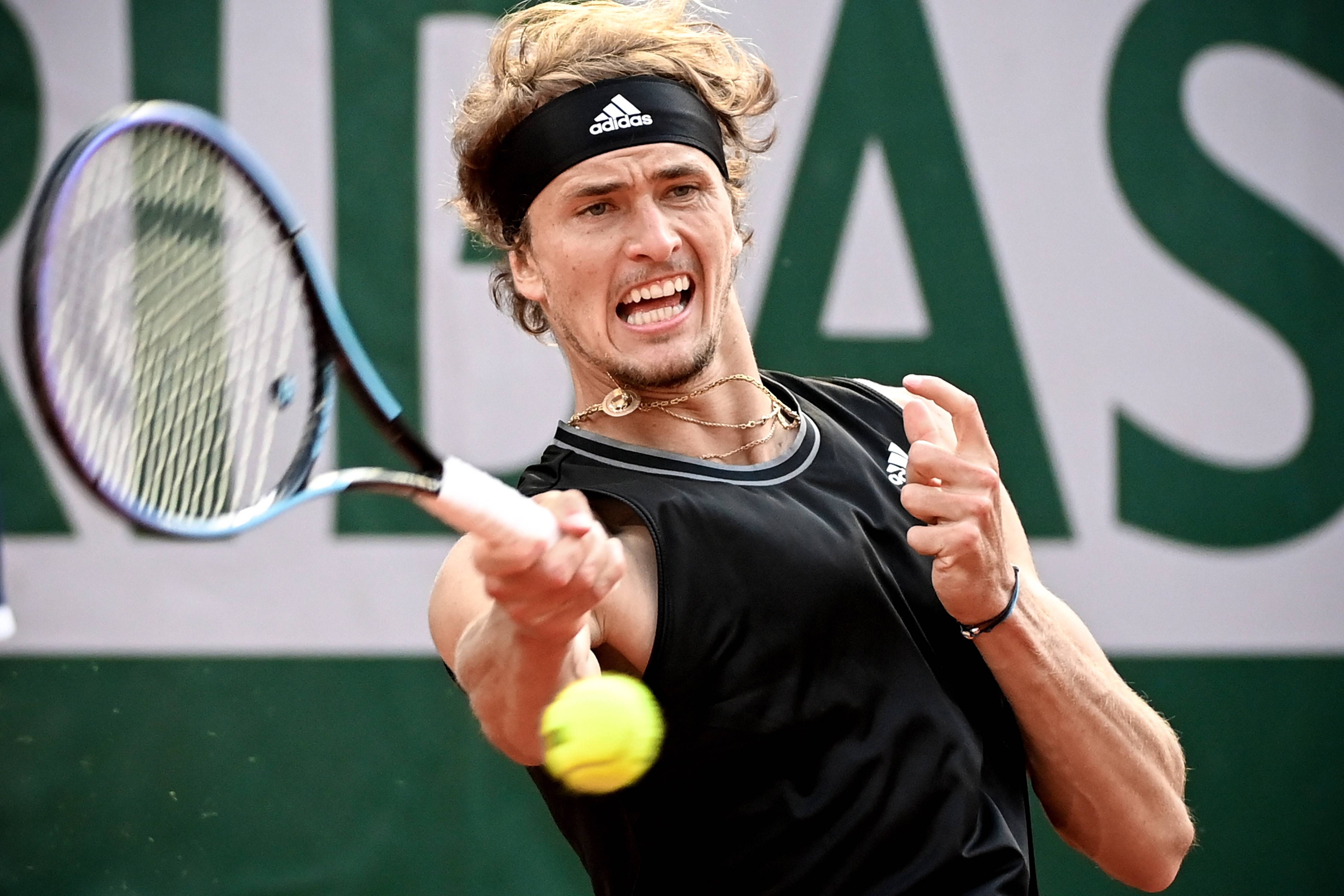 欧洲网球队逆转西班牙网球队,兹维列夫高光表现的简单介绍 欧洲网球队逆转西班牙网球队,兹维列夫高光表现的简单介绍