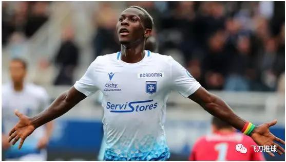 沙托鲁队在比赛中豪取了胜利 沙托鲁队在比赛中豪取了胜利