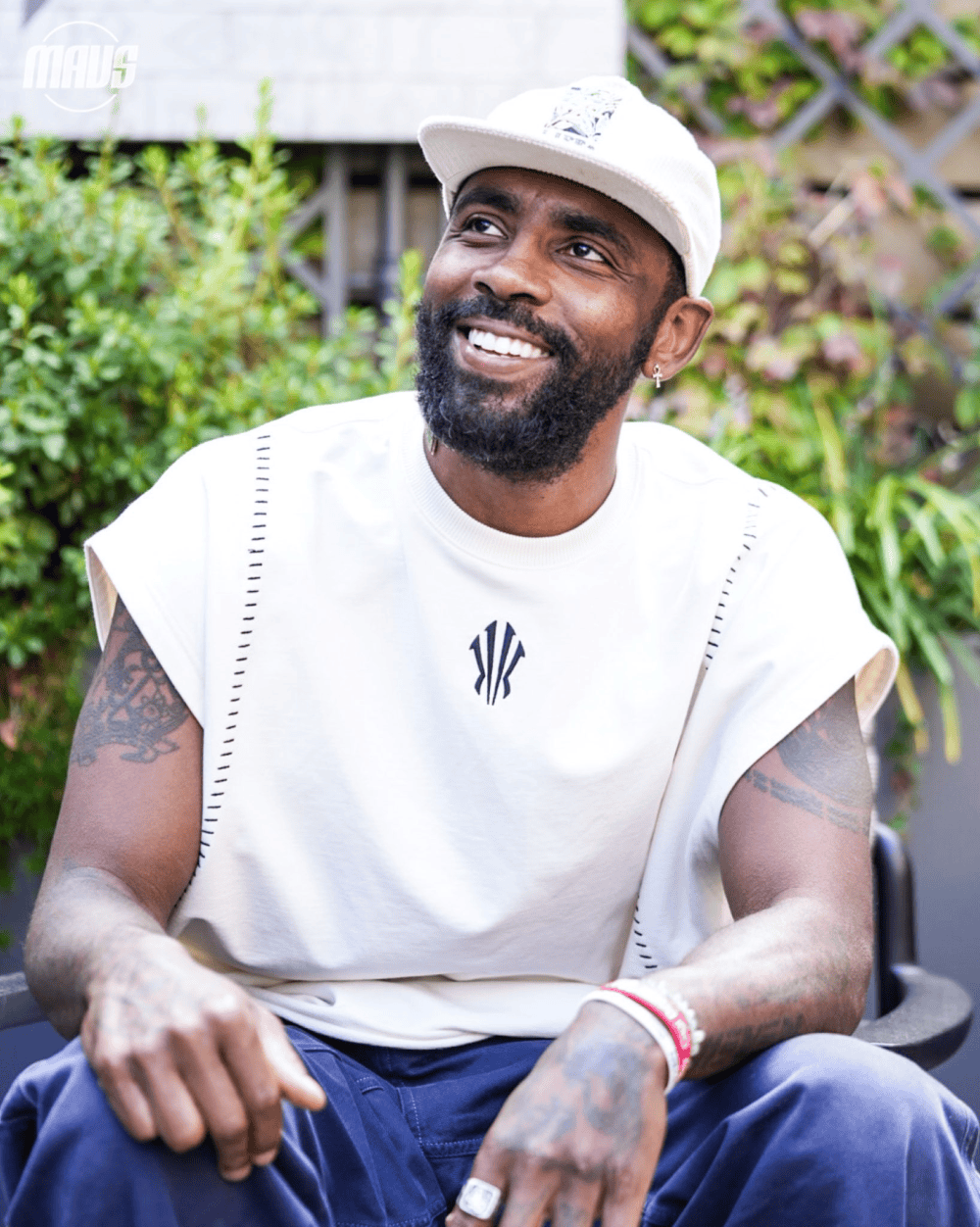 独行侠球员迎来个人突破,赢得掌声的简单介绍 独行侠球员迎来个人突破,赢得掌声的简单介绍