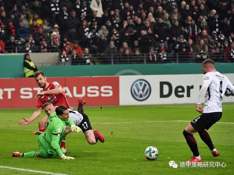 包含美因茨多名主力受伤，战绩节节下滑的词条