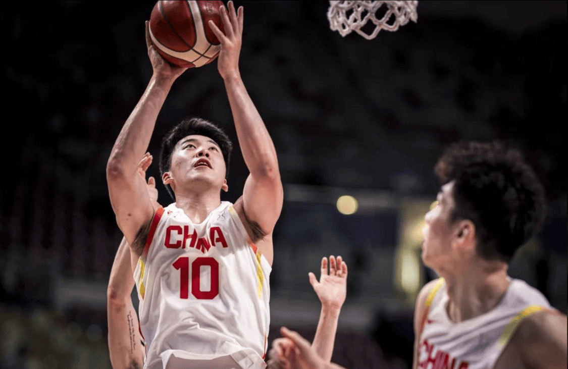 天津队绝杀上海队，胡金秋状态火热的简单介绍