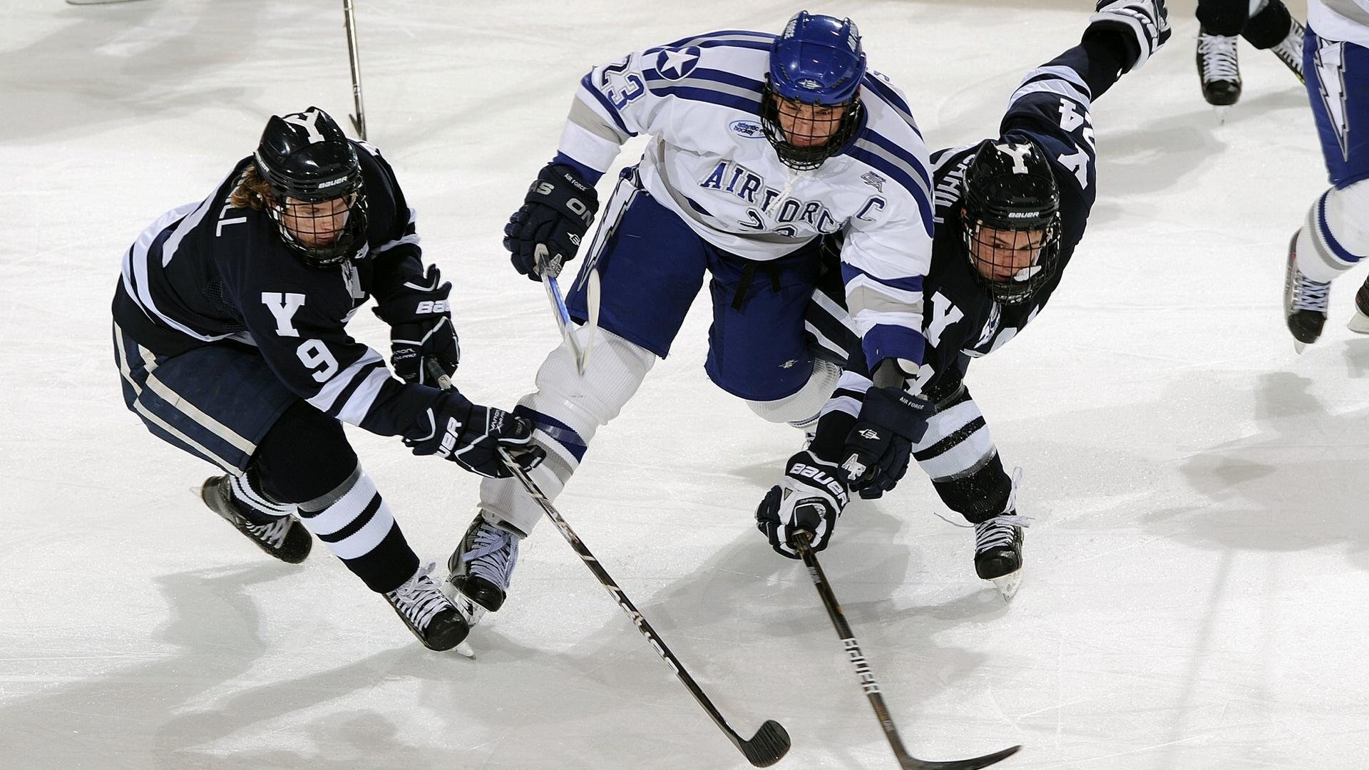 橙色奇迹，德里赫特一锤定音，卡塔尔踏平新西兰书写历史