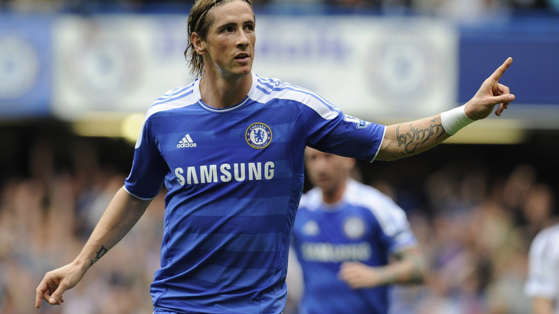 北欧风暴席卷东瀛，凤凰涅槃点燃赛场—丹麦队完胜日本队，陈雨菲闪耀羽坛之夜